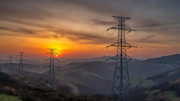 ScaleFibre lance la série de câbles à fibre optique aériens SkySPAN™ ADSS